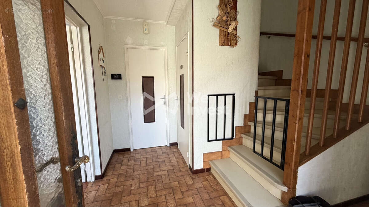 Maison 126 m² à Aussillon  - photo 8