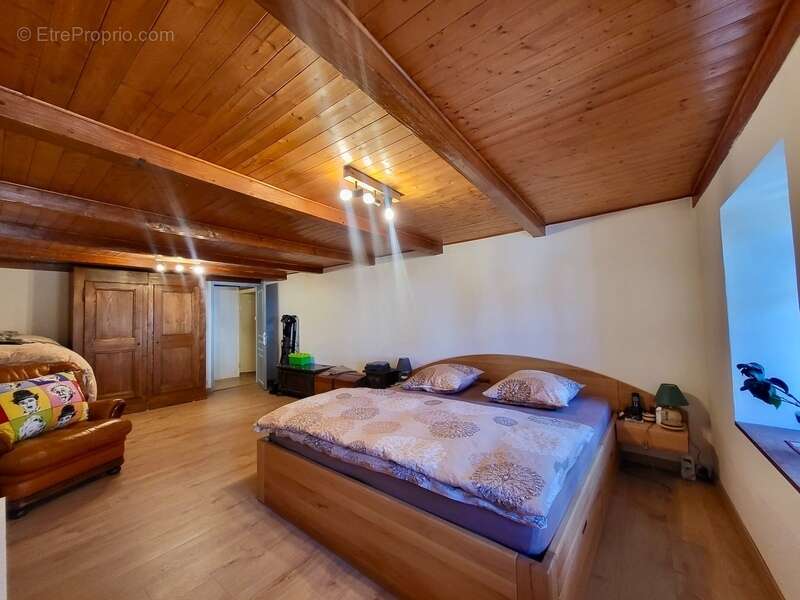 Maison à THOLLON-LES-MEMISES