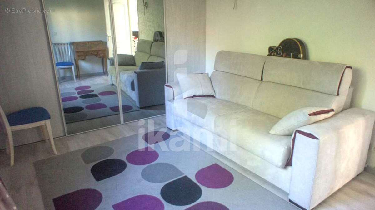 Maison à GENISSIEUX