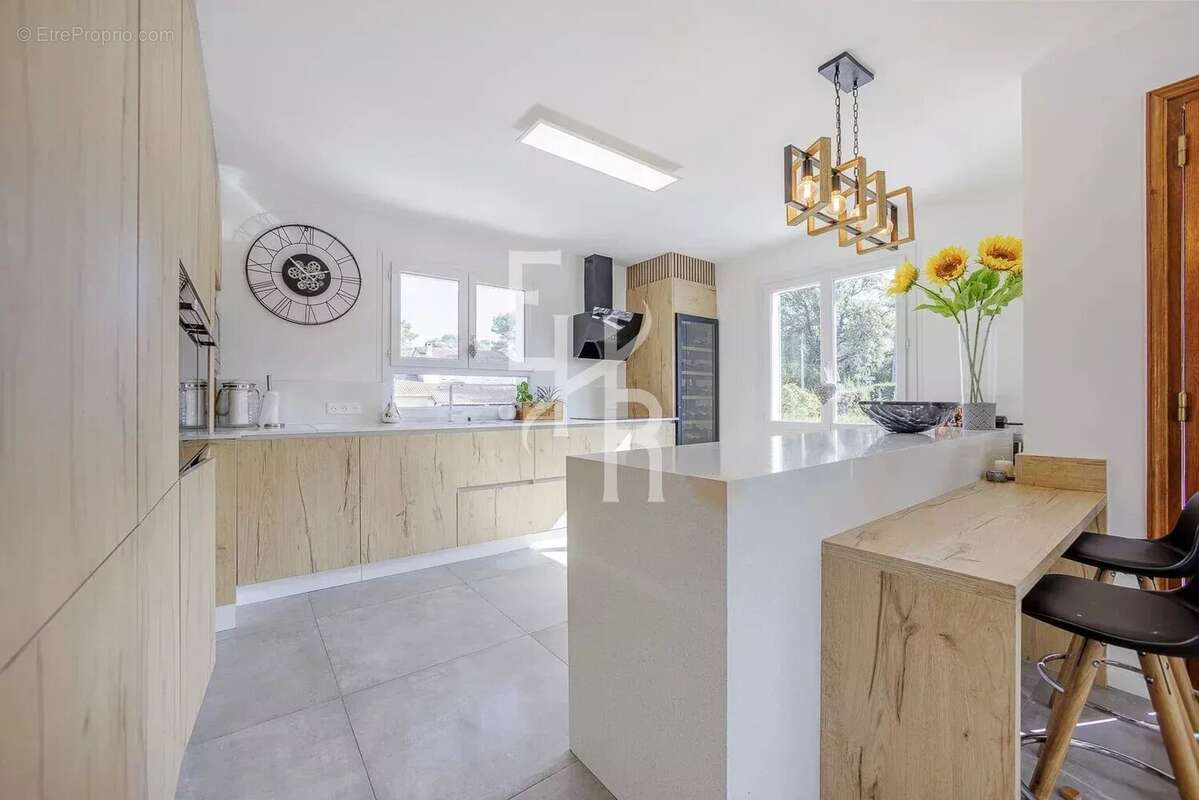 Maison à MOUGINS