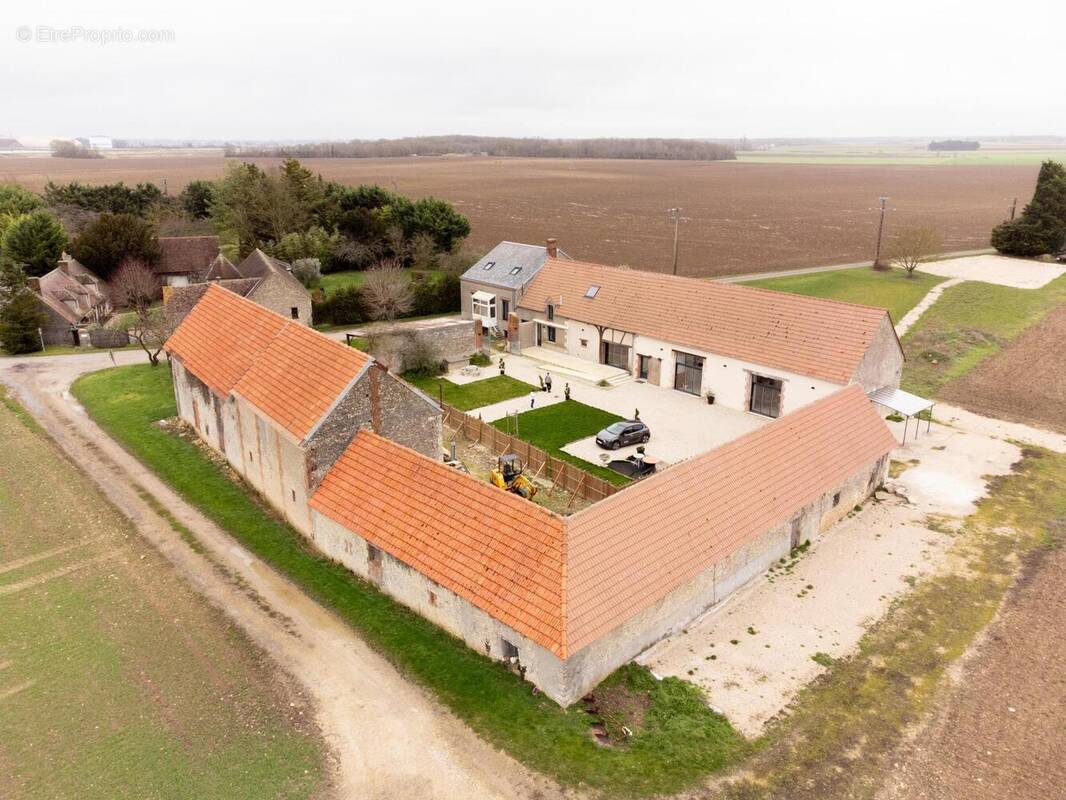 Photo 1 - Maison à LORCY