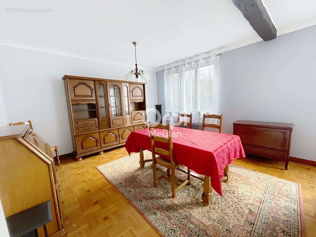 Maison à MEULAN
