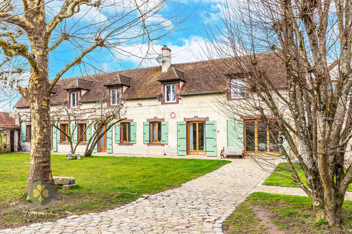 Maison à CONDE-SUR-VESGRE