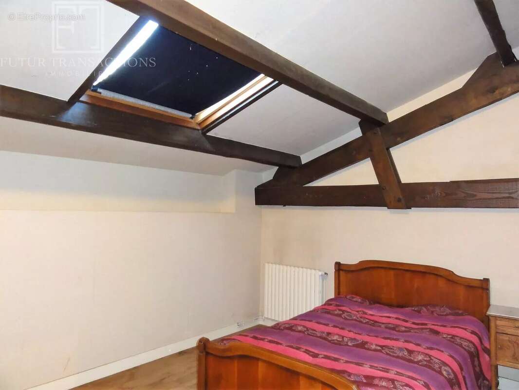 Maison à LA CHAPELLE-FAUCHER