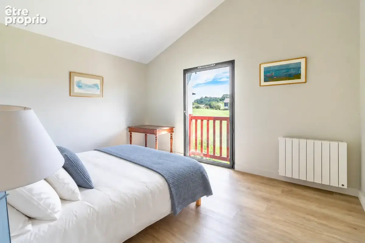 AHETZE - Maison contemporaine 120 m2 - 4 chambres - Vue campagne - Exposition Sud - photo 14