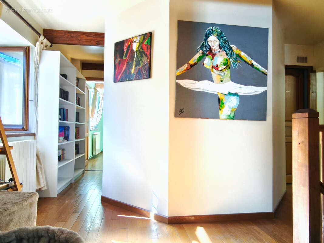 Maison à LA CHAPELLE-BATON