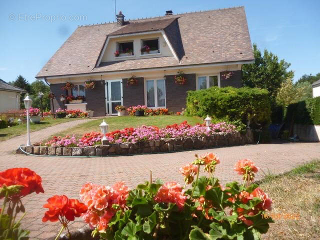 Maison à SAINTE-MAURE