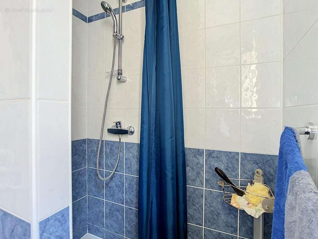 Maison 75 m² à Beguey  - photo 6