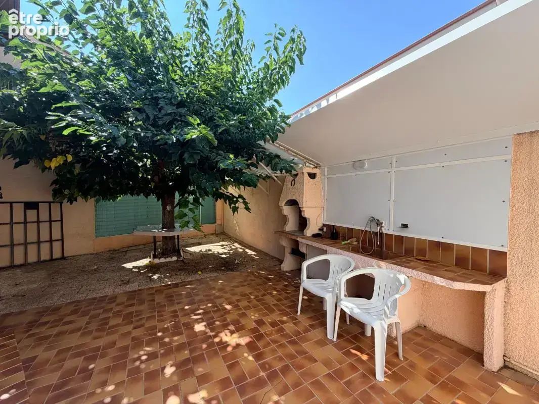 À vendre Marseillan plage Villa 3 chambres au cœur de la station avec terrasse et garage ! - photo 13