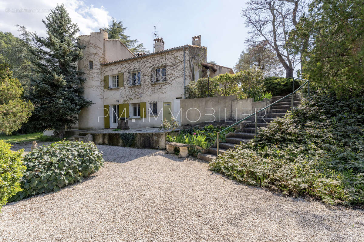 Maison à AIX-EN-PROVENCE