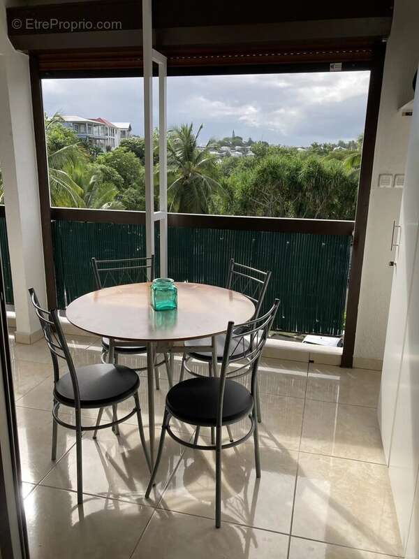 Appartement à LE GOSIER