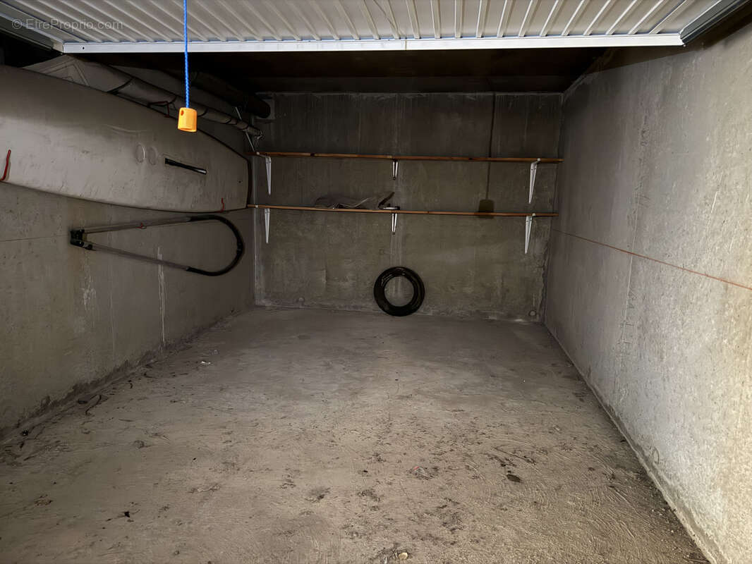 Garage en sous sol - photo 3