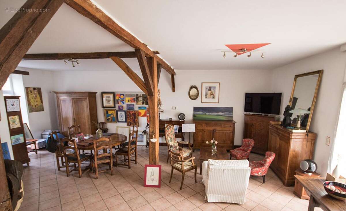 Maison à MIRANDE