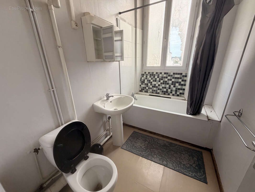 Vente plusieurs lots dans un immeuble - photo 51