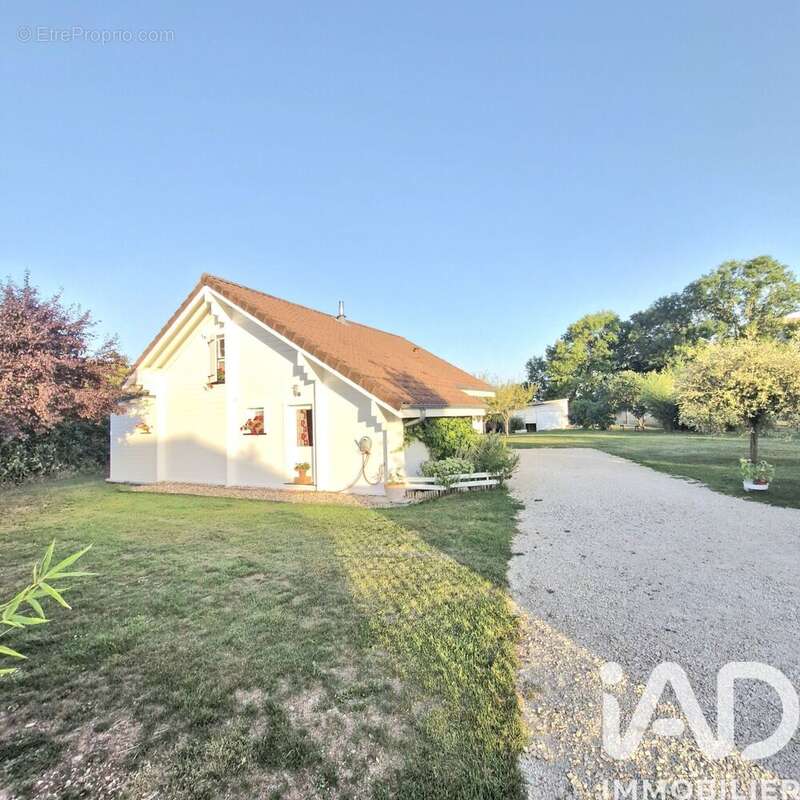 Photo 3 - Maison à LEROUVILLE