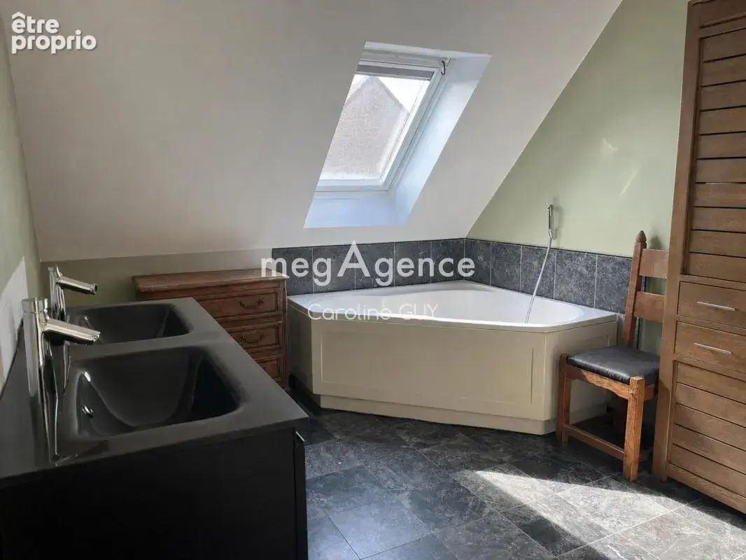 Maison 163m2, 4 chambres, jardin, garage double - photo 8