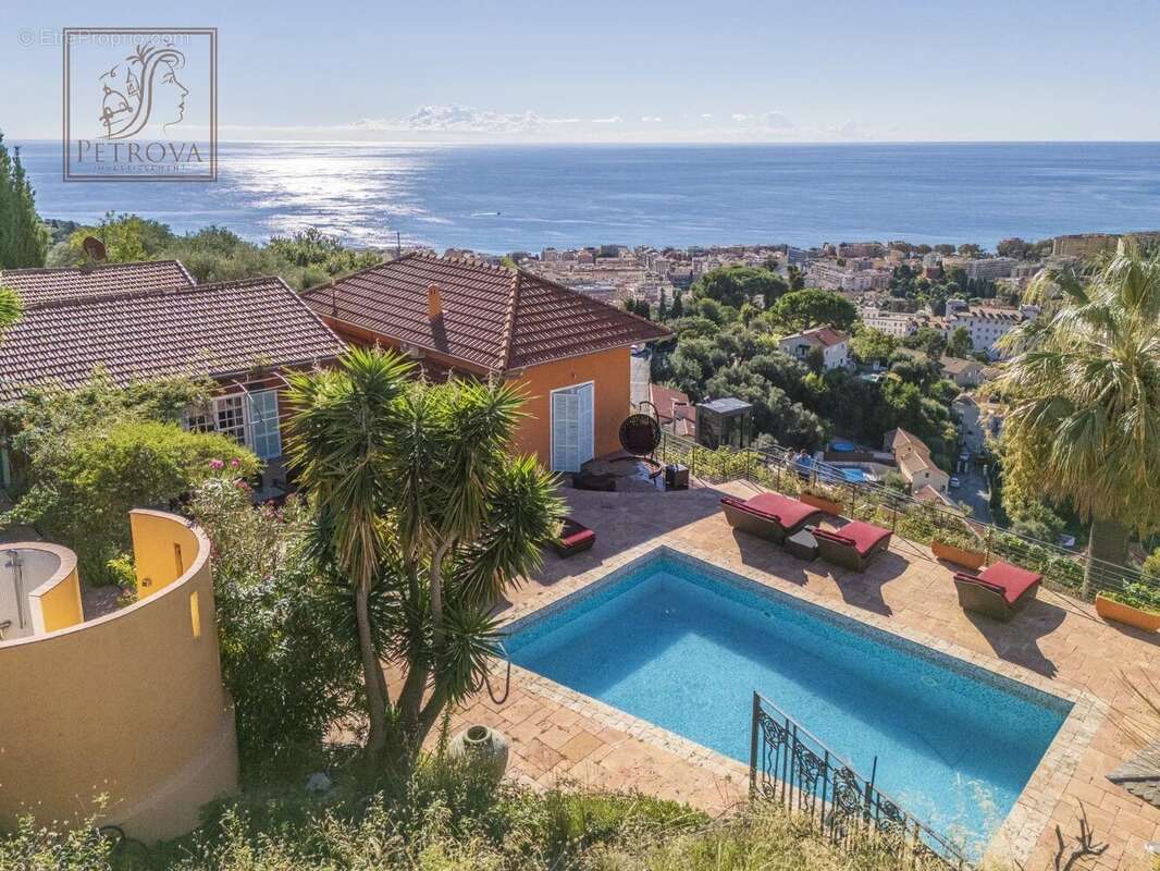 Maison à MENTON