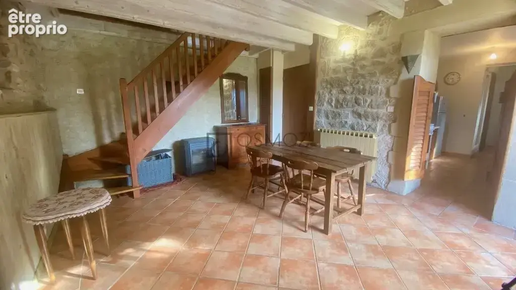 Authentique, maison en pierre avec gîte indépendant - photo 7
