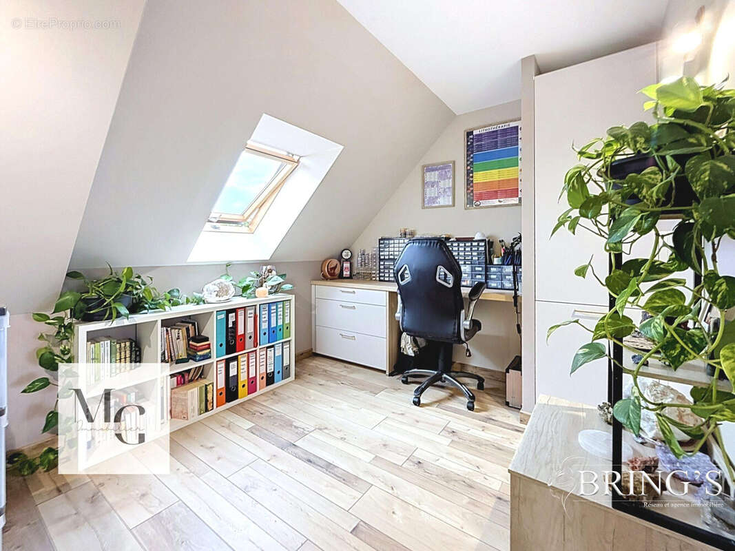 Appartement 62 m² à Balbronn  - photo 7