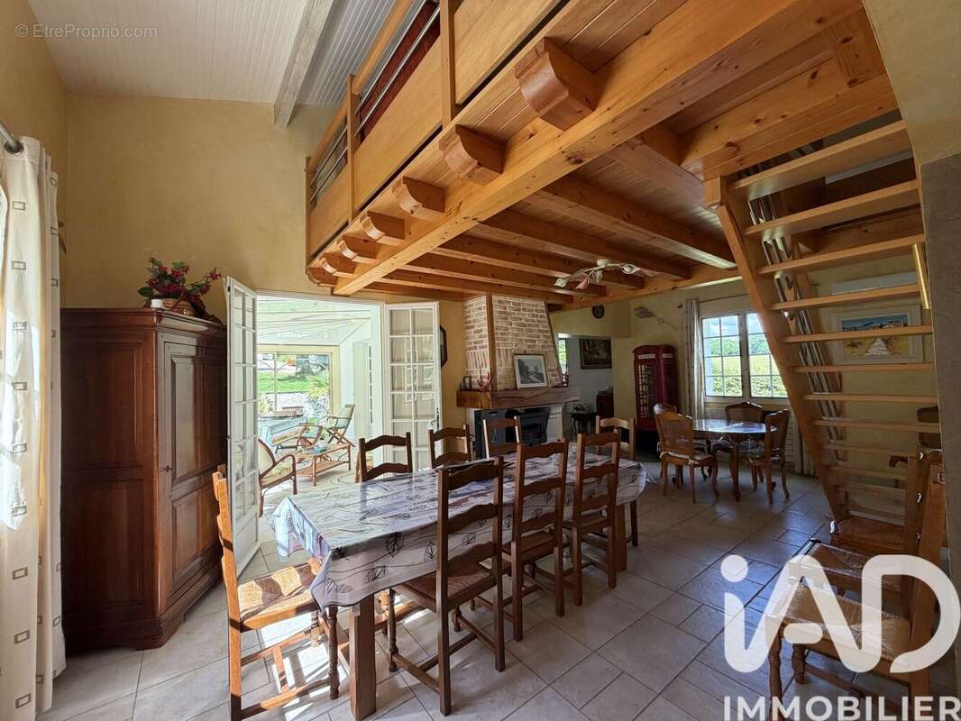 Photo 5 - Maison à VERRUYES