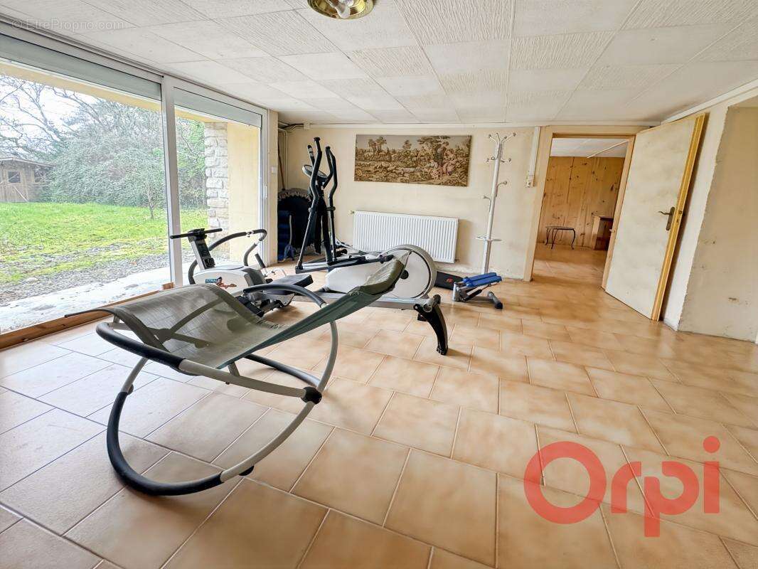 Maison à SAINT-AMAND-MONTROND