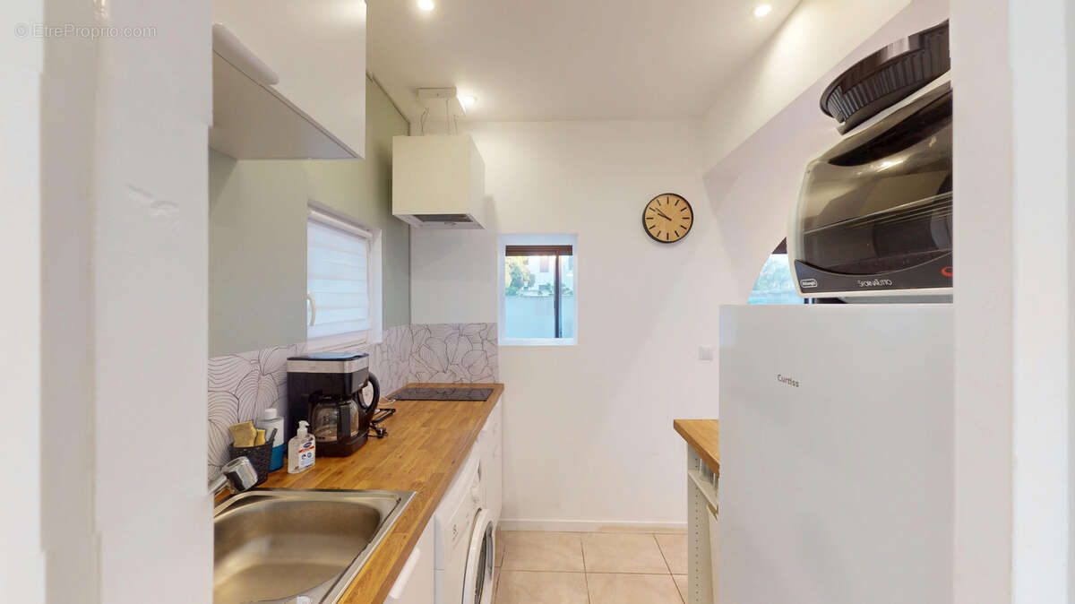 Appartement à SAUSSET-LES-PINS