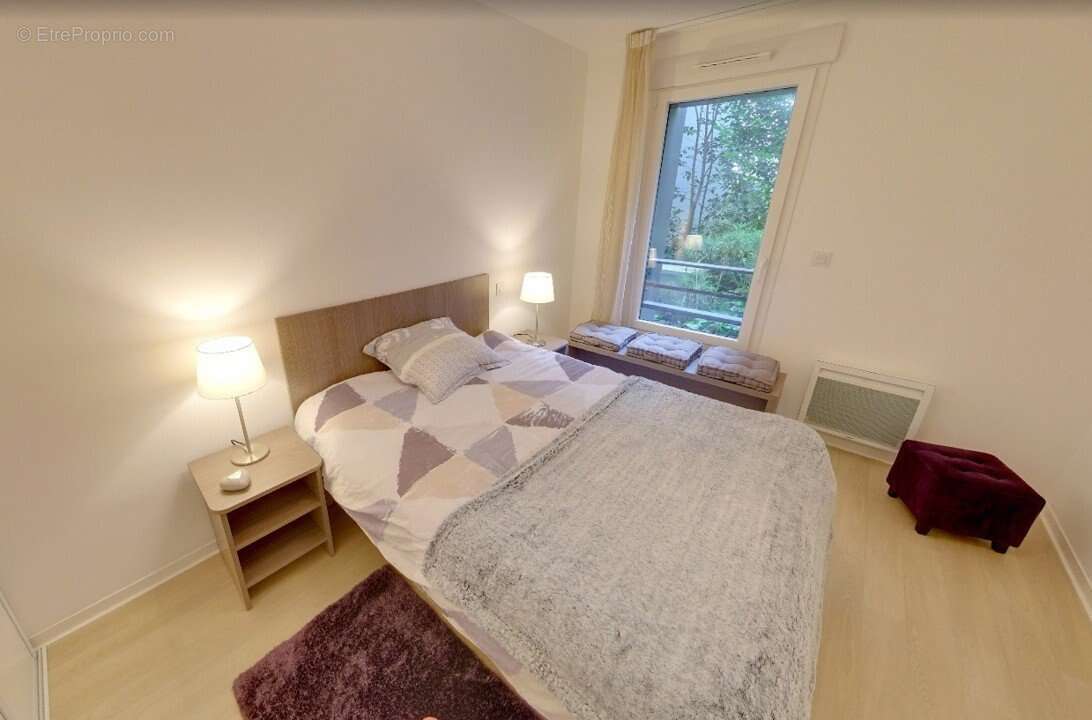 Appartement à REZE