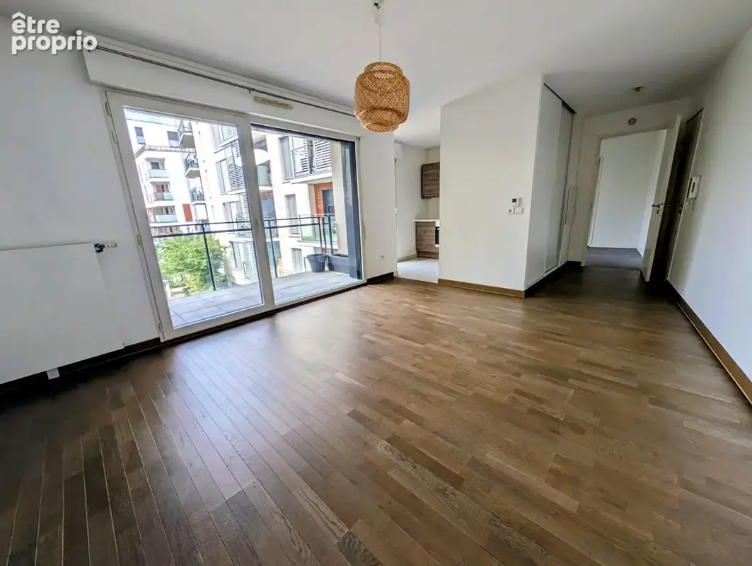 Appartement Colombes 2 pièces 45 m2 grande loggia et cave. - photo 2