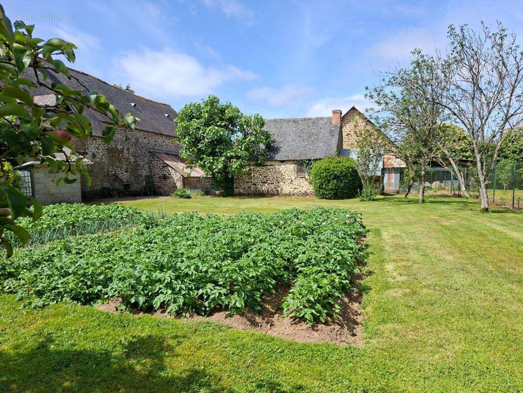 Propriete à vendre 7 pièces LE PAS (53) - photo 15