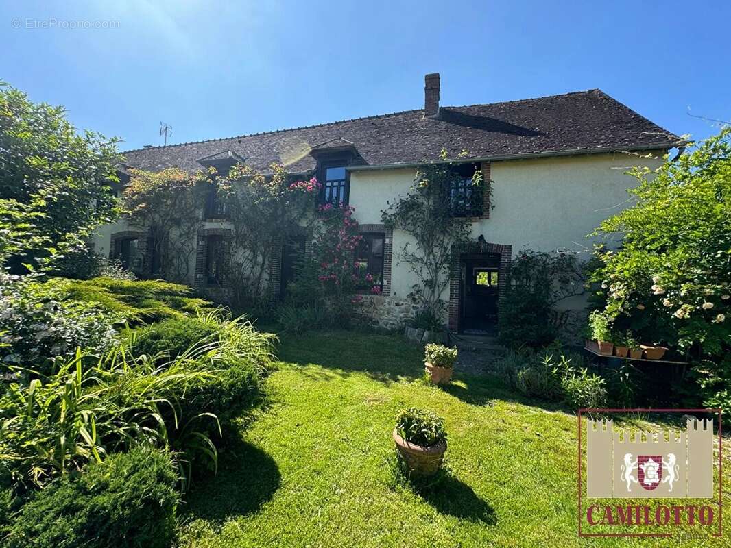 Maison à LE BOULLAY-MIVOYE