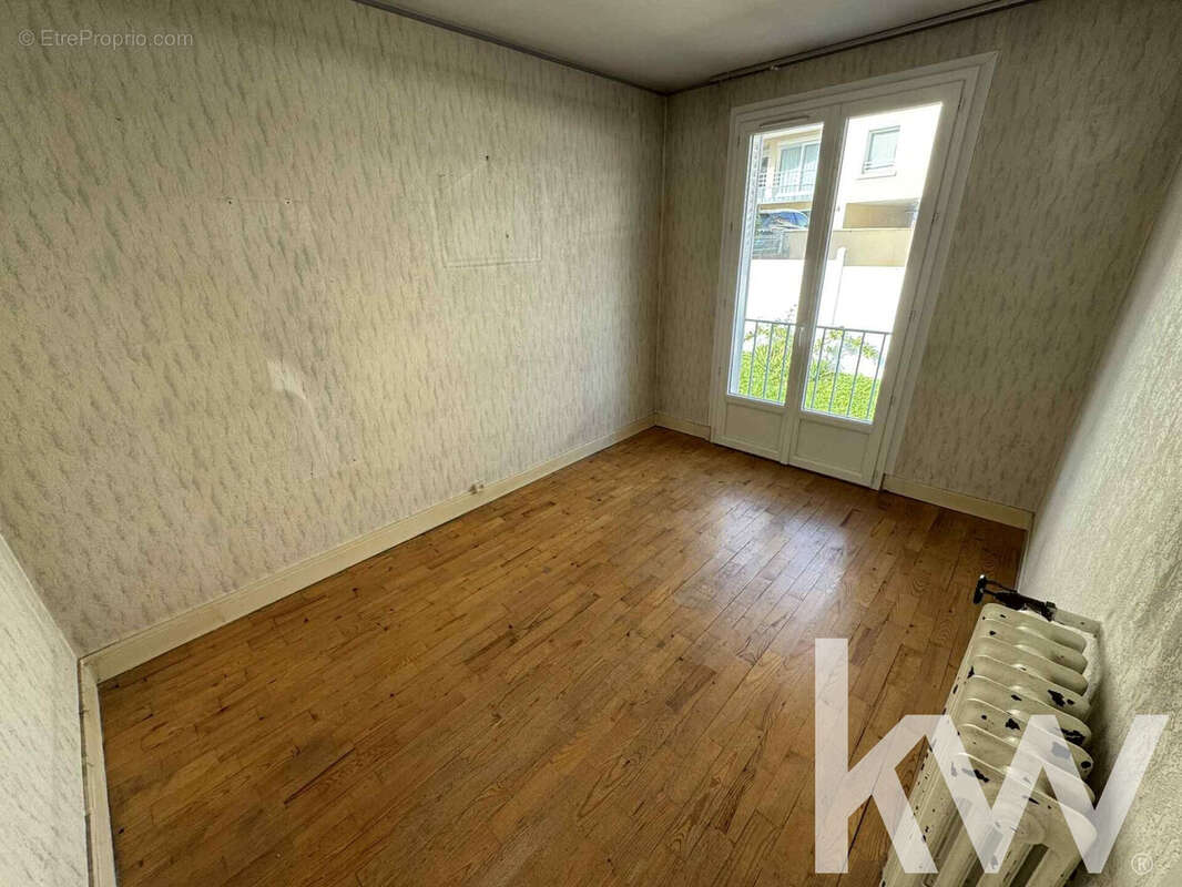 Appartement 4 pièces 69 m² à vendre à Chamalieres (63400) - photo 4