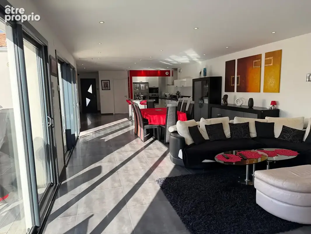 Maison contemporaine à vendre - La Rochelle ? Rompsay/ Saint Eloi  Piscine et garage 100 m² - photo 4