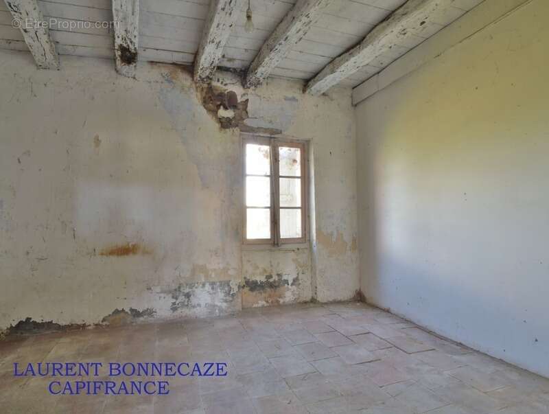 Maison à SAINT-NICOLAS-DE-LA-GRAVE