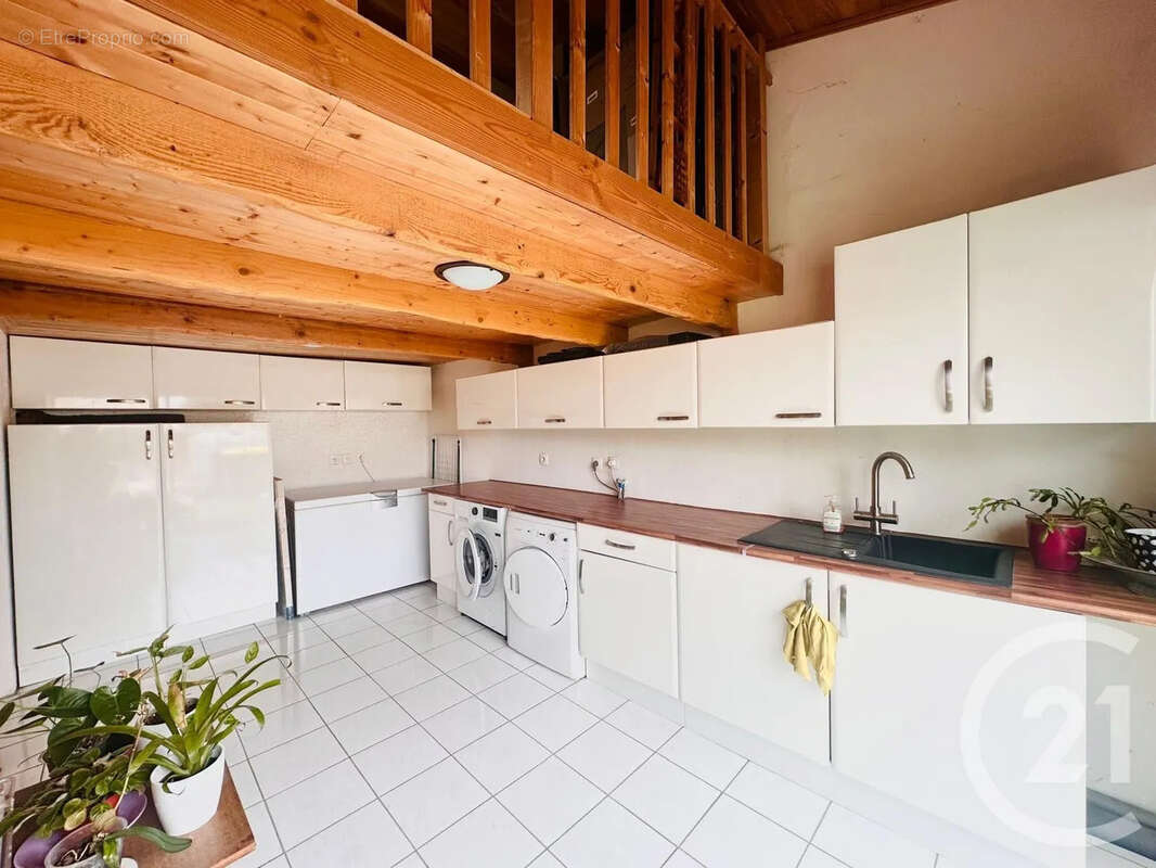Maison à SAINT-LOUBES