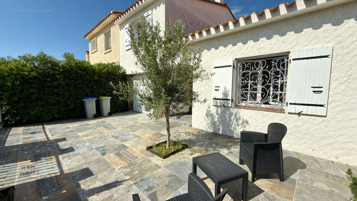 Maison à SAINT-CYPRIEN