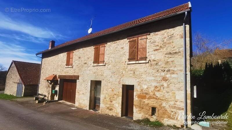 Maison à AUGNE