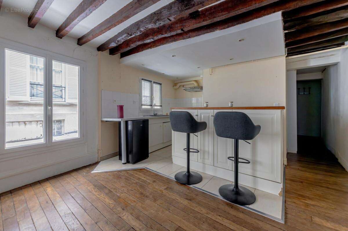 Paris 10 - strasbourg-saint-denis - 2 pieces 36,39 m² - photo 2