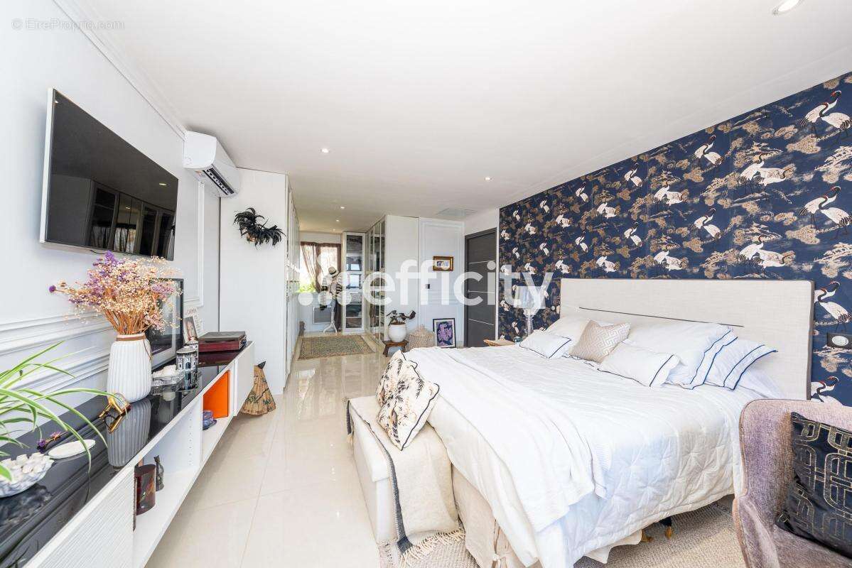 Maison 130 m² à Vallauris  - photo 8