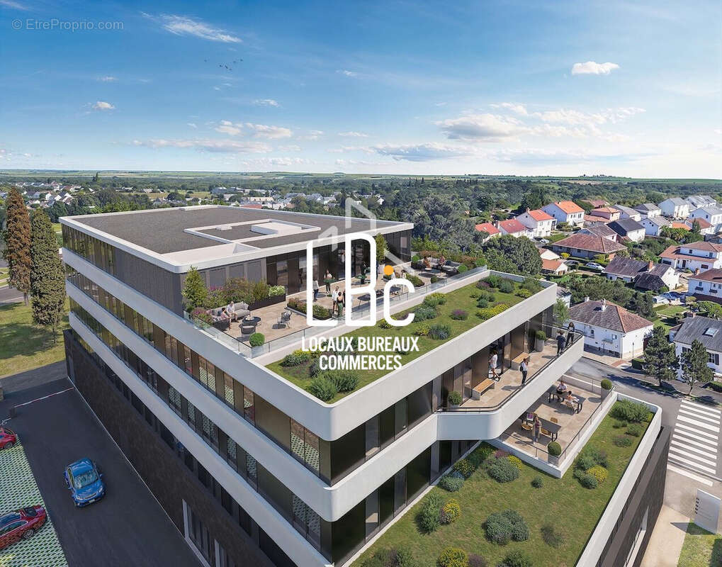 Commerce à SAINTE-LUCE-SUR-LOIRE