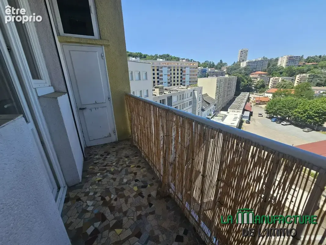 Saint etienne bergson cite du design - t4 au 7eme etage avec grand balcon - photo 6