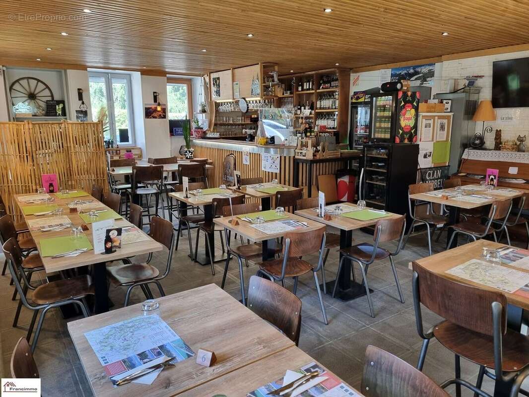 Commerce à MONESTIER-DE-CLERMONT