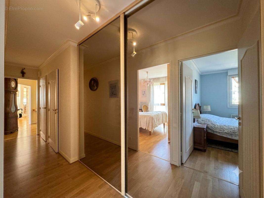 Appartement - photo 17