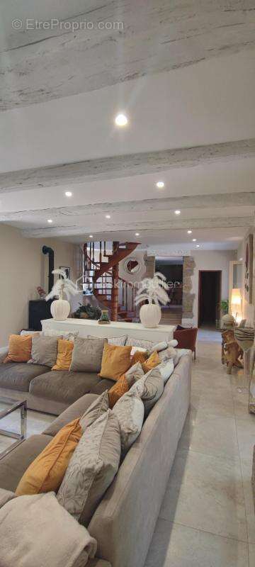 Maison à DRAGUIGNAN