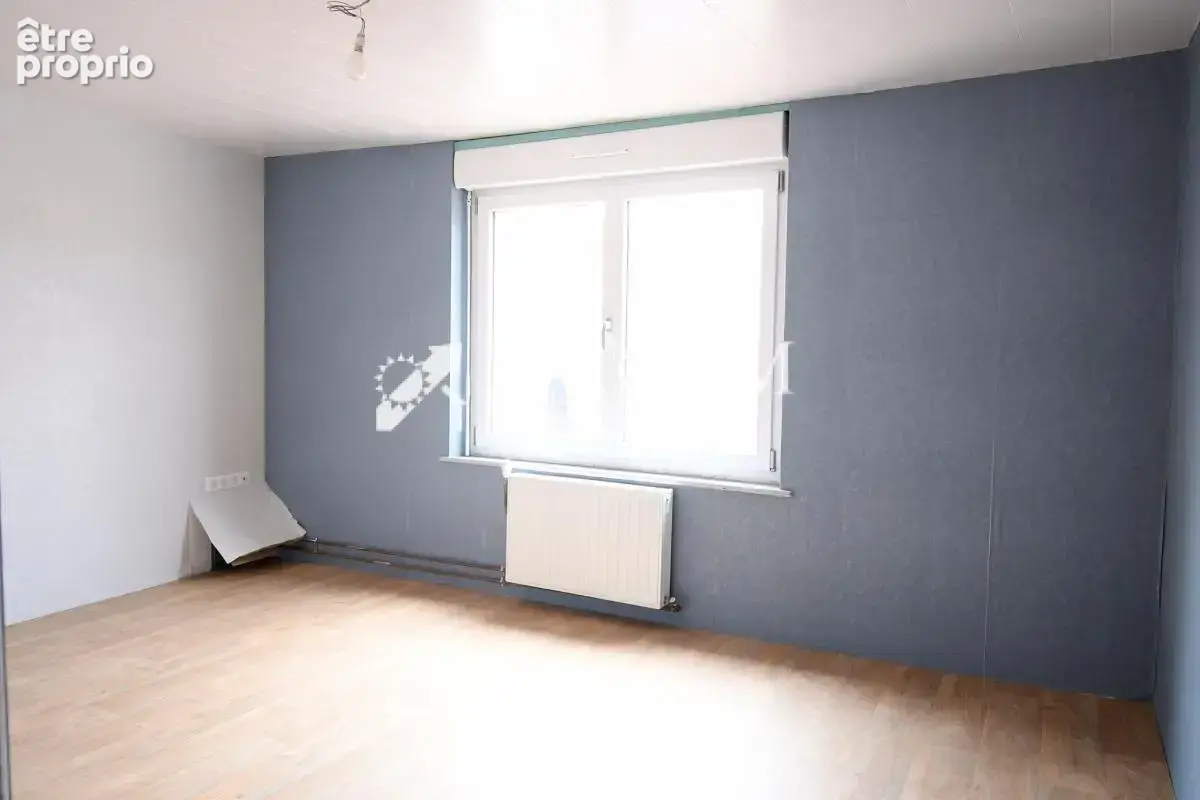 Découvrez cette Maison Familiale avec Garage & Jardin à Alla - photo 9
