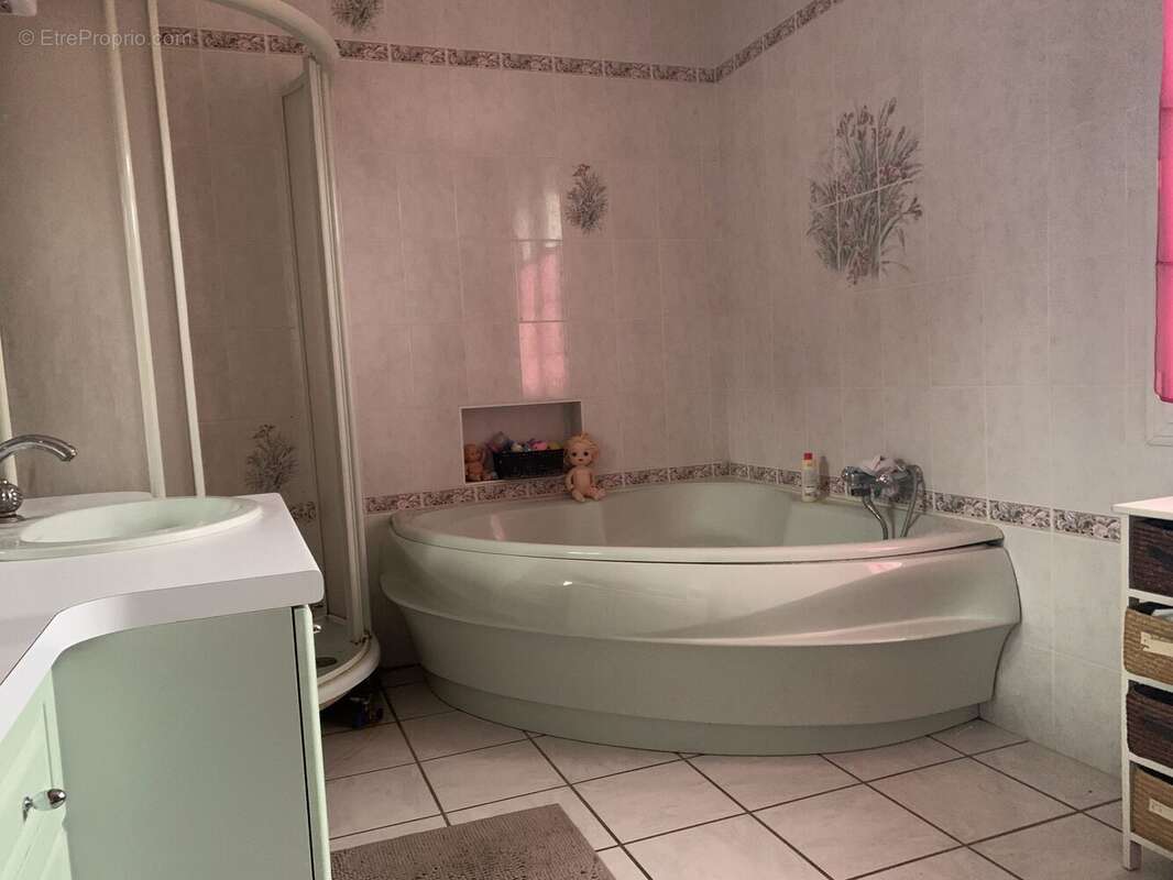 Maison à LAMARCHE-SUR-SAONE