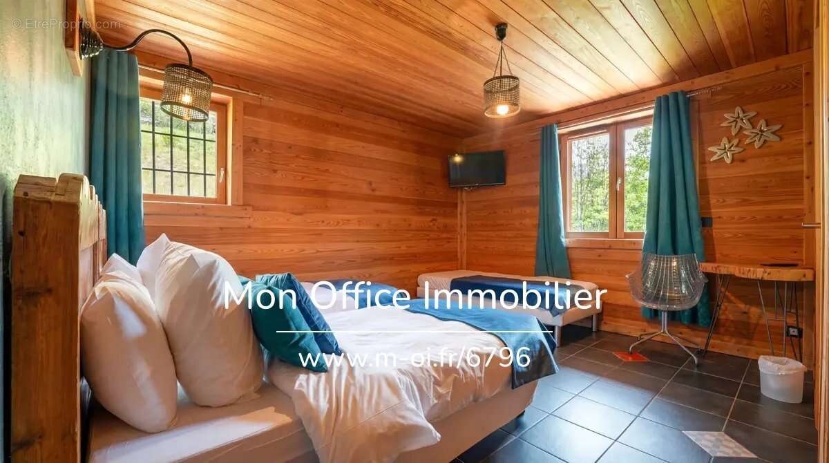 Référence : 6796-MBE. - Chalet Haut de Gamme de 350m² avec piscine et garage XXL - photo 9