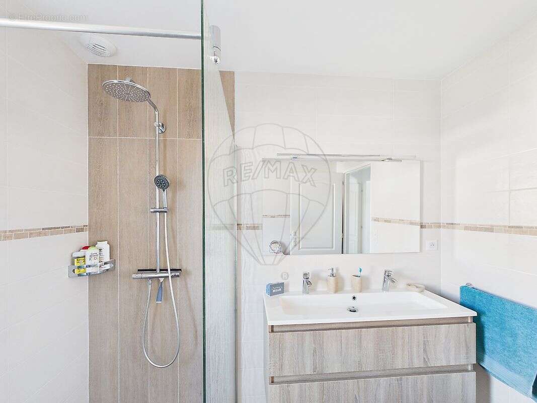 Maison à LES MATHES