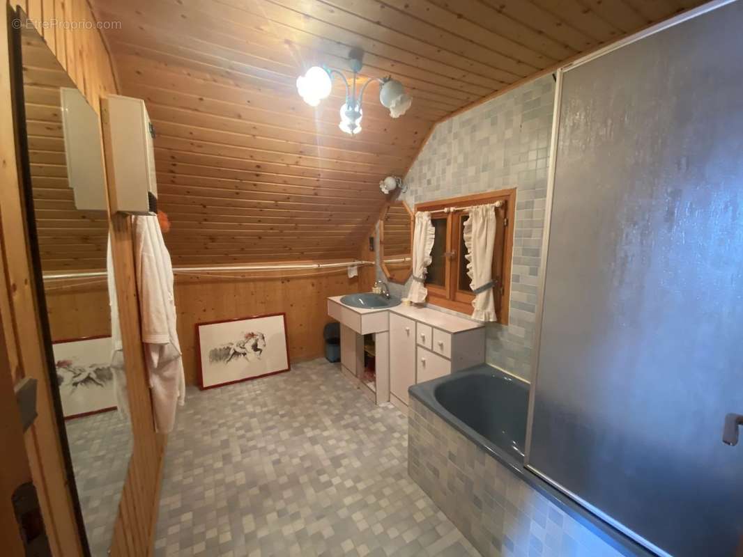 Maison à LES ANGLES