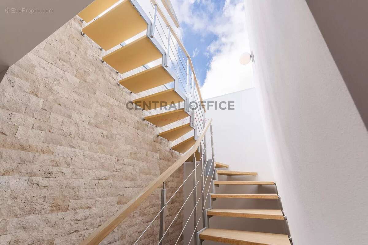 Maison à ANTIBES