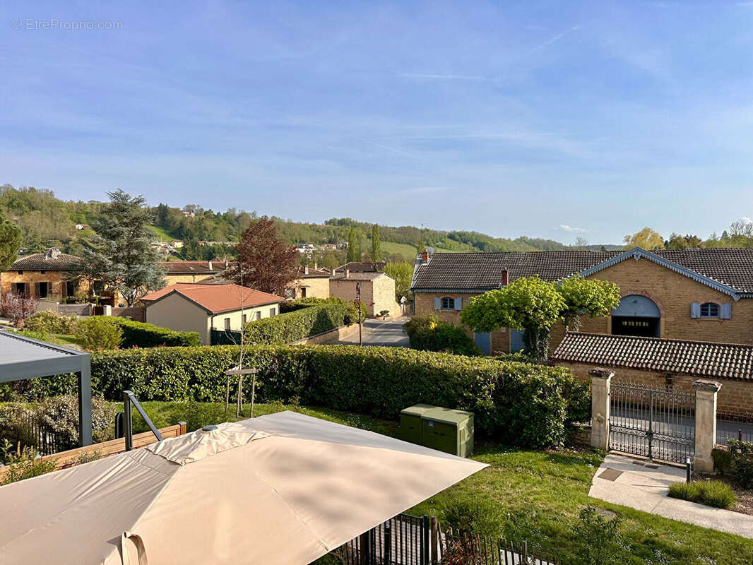 Appartement à LIERGUES